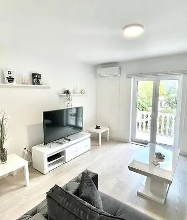 Apartman Dolcerosa Kotor Exterior foto